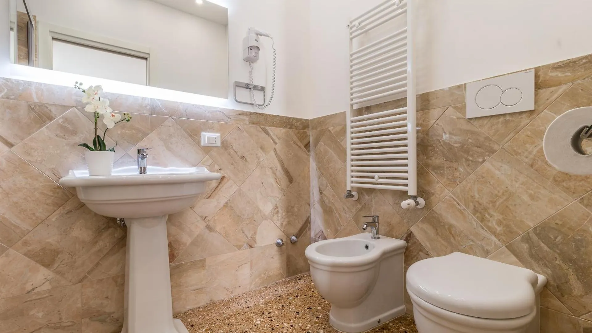 Gasthuis Palazzo Daponte Hotel Venetië
