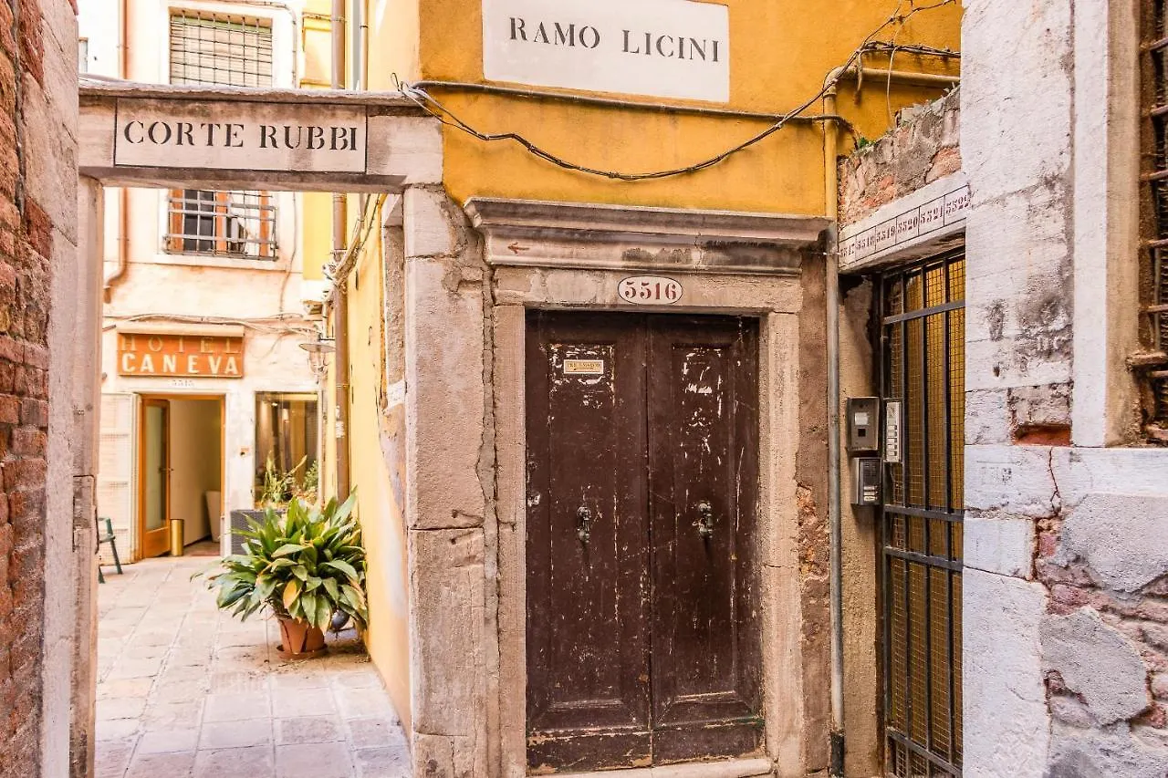 Palazzo Daponte Ξενοδοχείο Βενετία 2*,